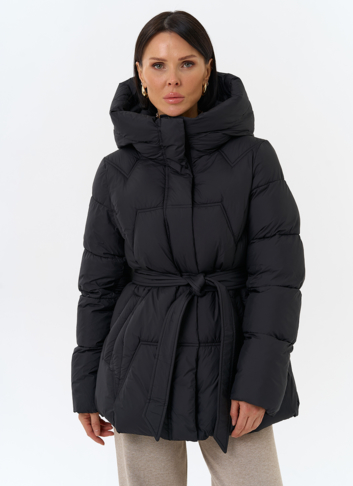 Женский пуховик с поясом