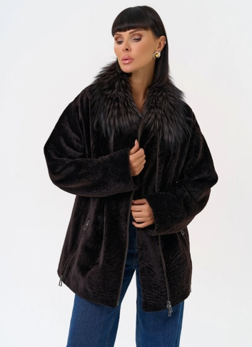 Дубленка натуральная с воротником из меха лисы