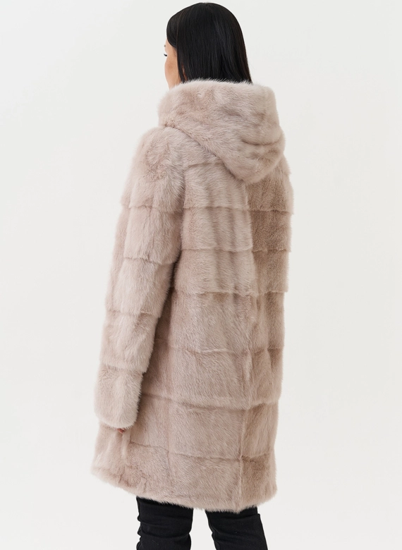 Светлая норковая шуба с капюшоном фото