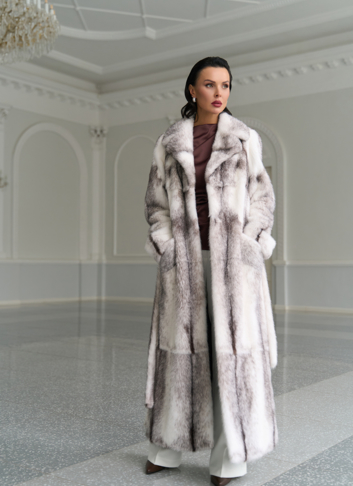 Длинная шуба из норки крестовки cross