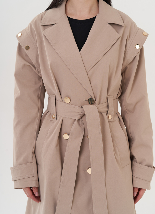 Классический плащ бежевого цвета модель № 27018 в рассрочку