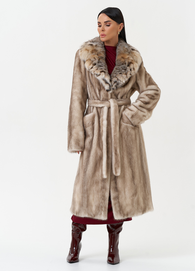 Женская шуба из меха норки с воротником из меха рыси модель № 30669 в кредит