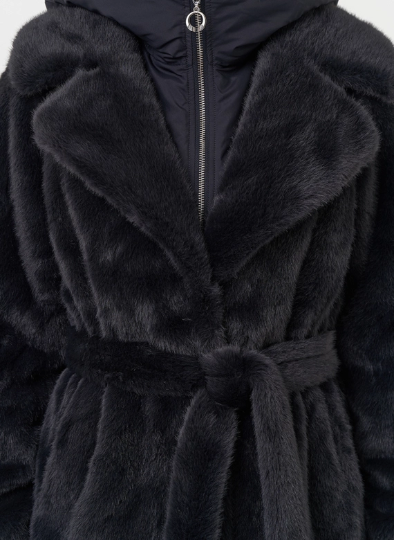 Длинная женская шуба из эко меха в цвете графит